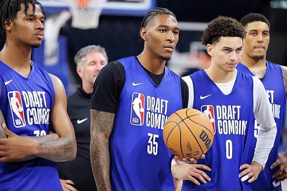 场均出场时, https, https 场均出场时, https, https