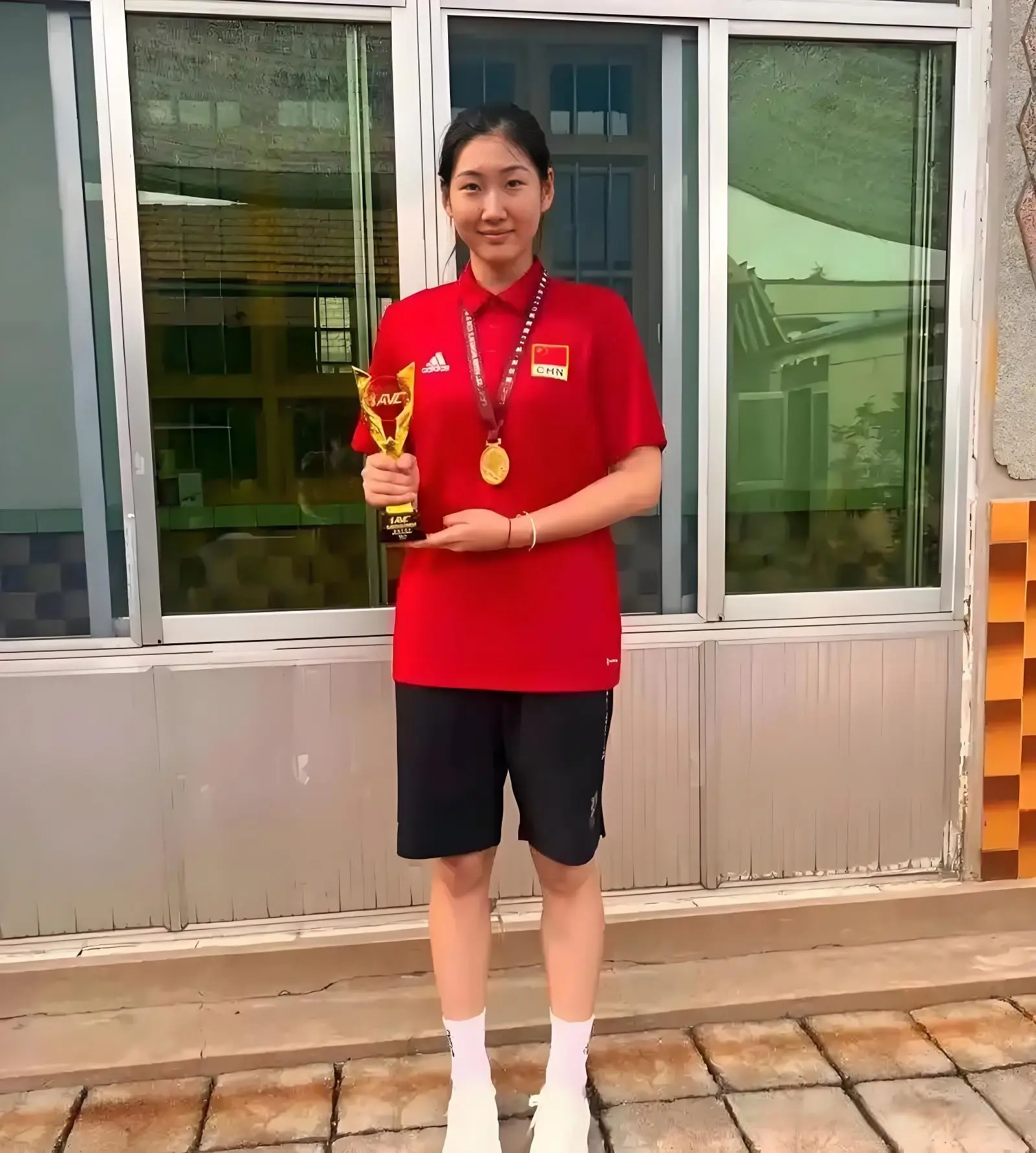 tenan, 上海依然是 tenan, 上海依然是