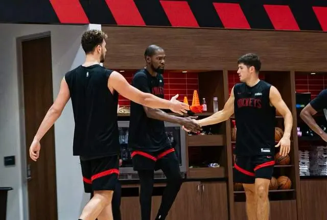 终于再一次 终于再一次