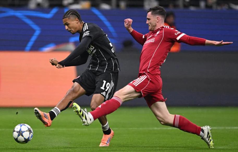 一人之后, 迪亚斯, ue